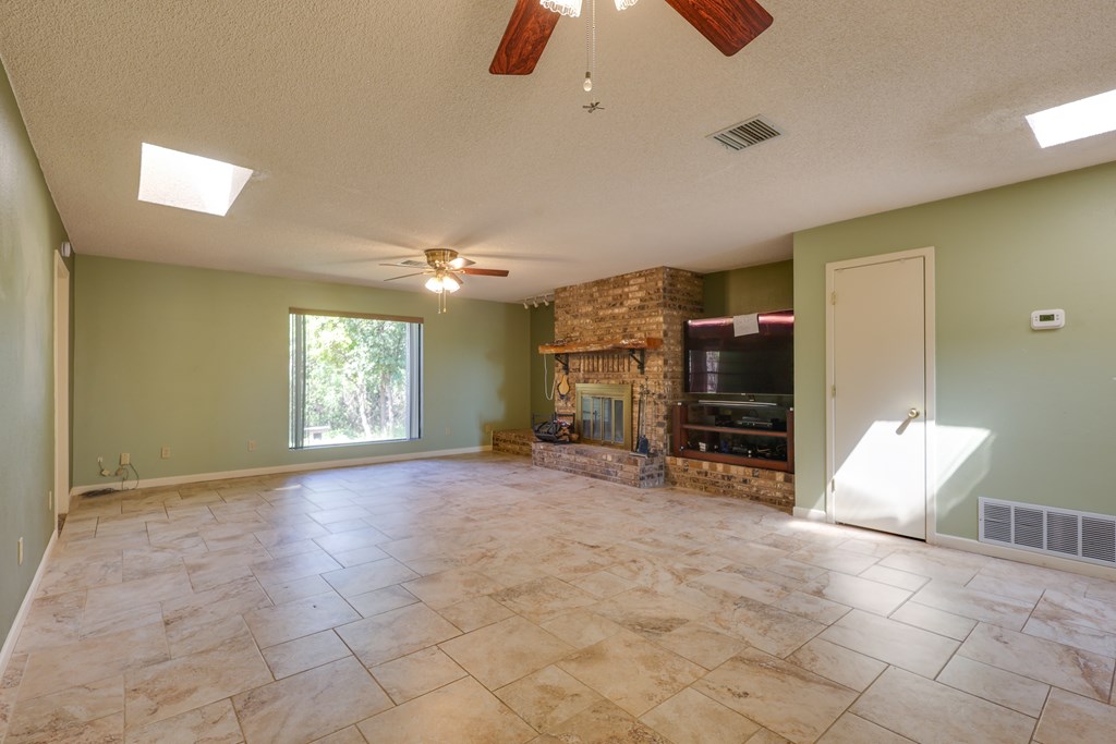 2100 Edgemere Rd, Big Spring, Texas image 6