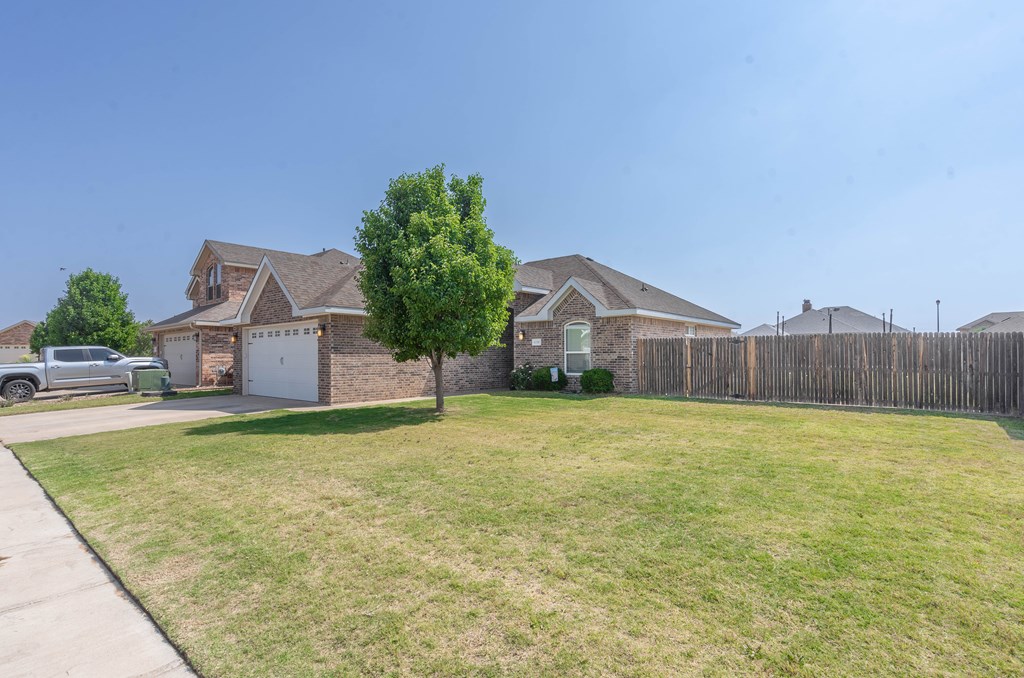 6108 Copper Sky Ct, Midland, Texas image 2