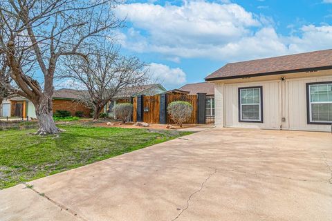 Homes For Sale - 5114 Storey Ave<br/> Midland, TX 79707