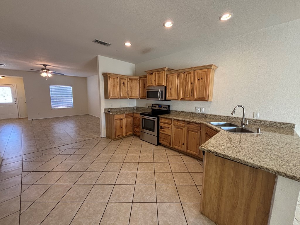 4713 Harvard Ave #B, Midland, Texas image 8