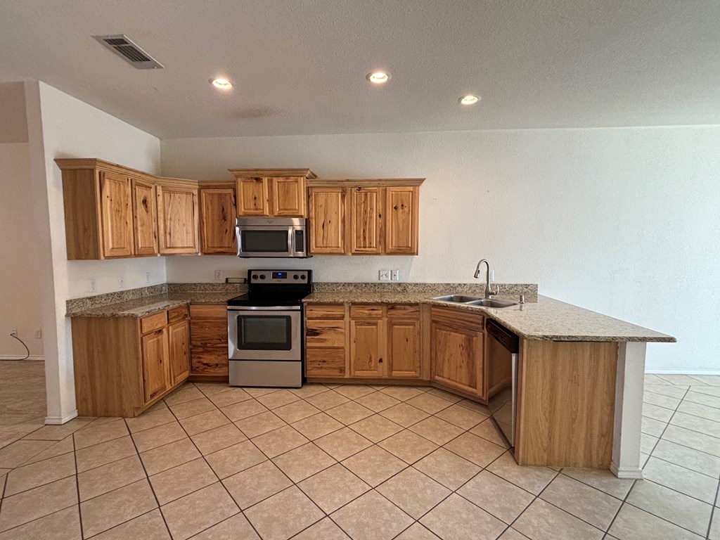 4713 Harvard Ave #B, Midland, Texas image 6