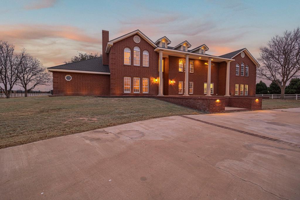 4013 Cardinal Lane, Midland, Texas image 5