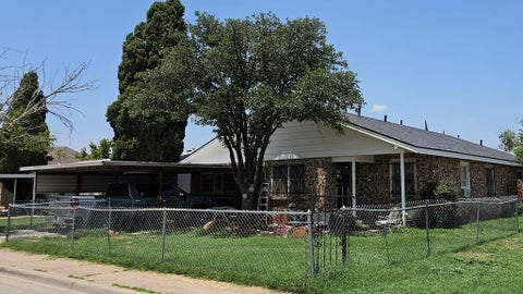 Homes For Sale - 1123 E Estes Ave<br/> Midland County, Midland, TX 79701