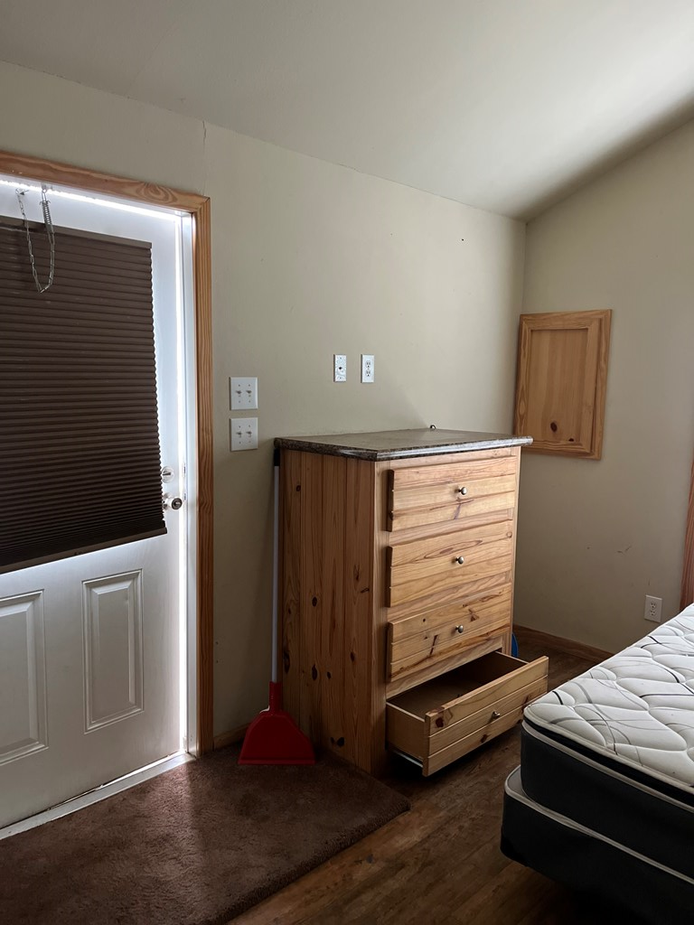 108 Yantes St, Sweetwater, Texas image 2