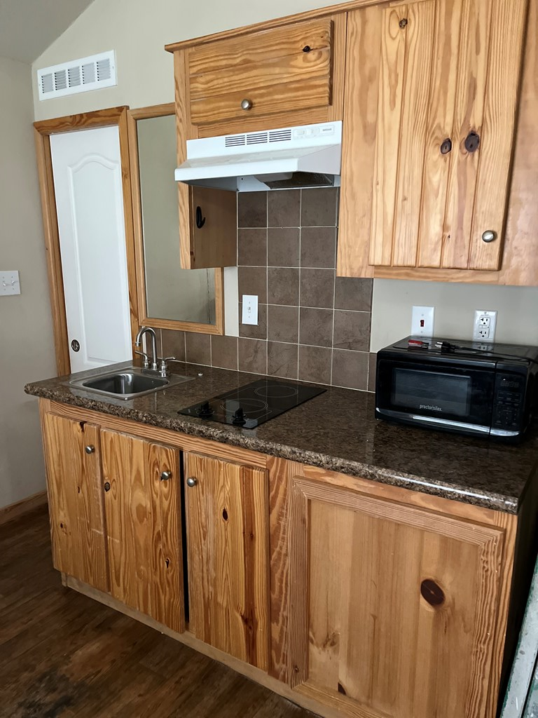 108 Yantes St, Sweetwater, Texas image 3