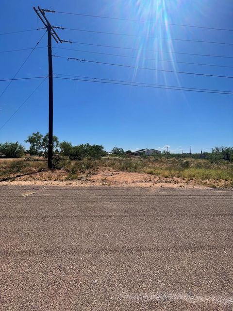Vacant Land For Sale - 140 Dallas St<br/> Mitchell County, Colorado City, TX 79512
