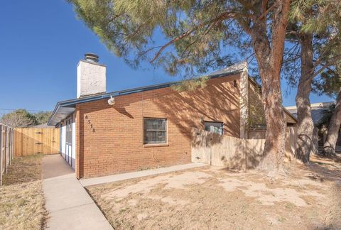 Townhouse For Sale - 4518 Fairgate Dr<br/> Midland, TX 79707