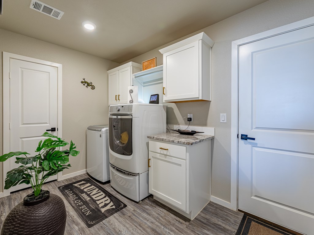 6909 Lady Bird Ln, Midland, Texas image 38
