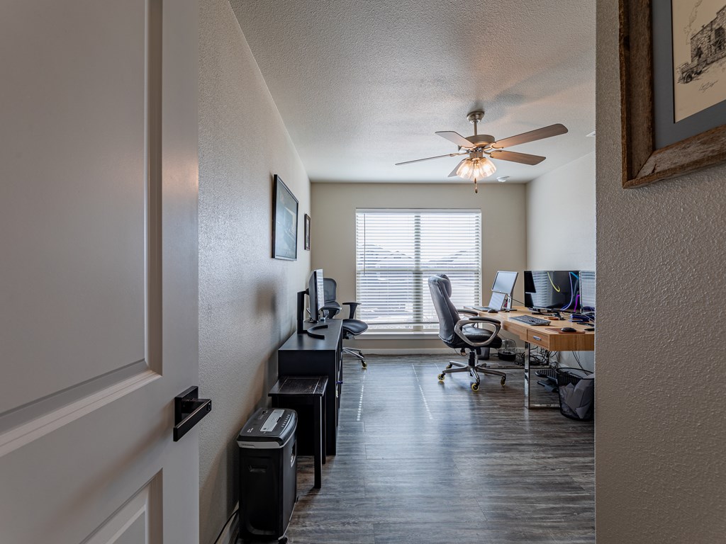 6909 Lady Bird Ln, Midland, Texas image 42
