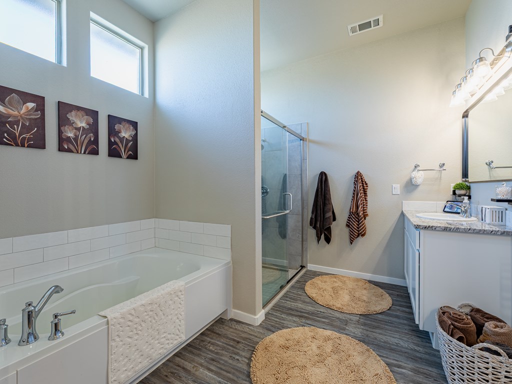 6909 Lady Bird Ln, Midland, Texas image 29