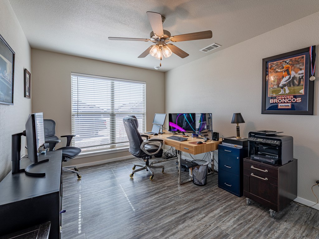 6909 Lady Bird Ln, Midland, Texas image 43