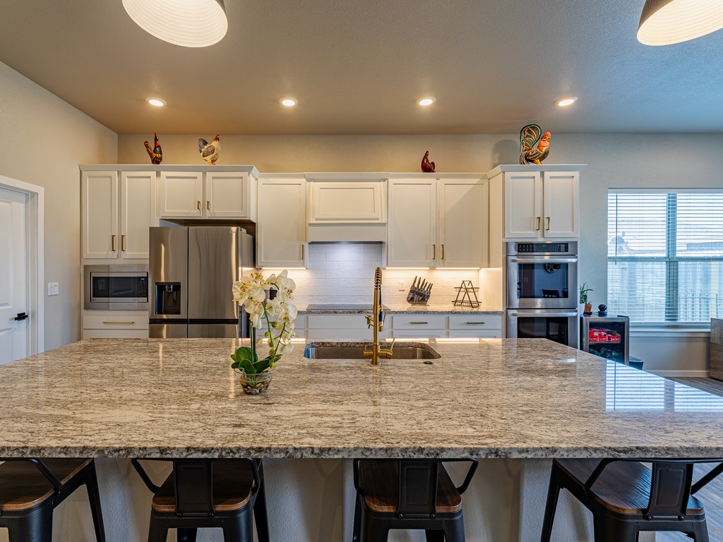 6909 Lady Bird Ln, Midland, Texas image 23