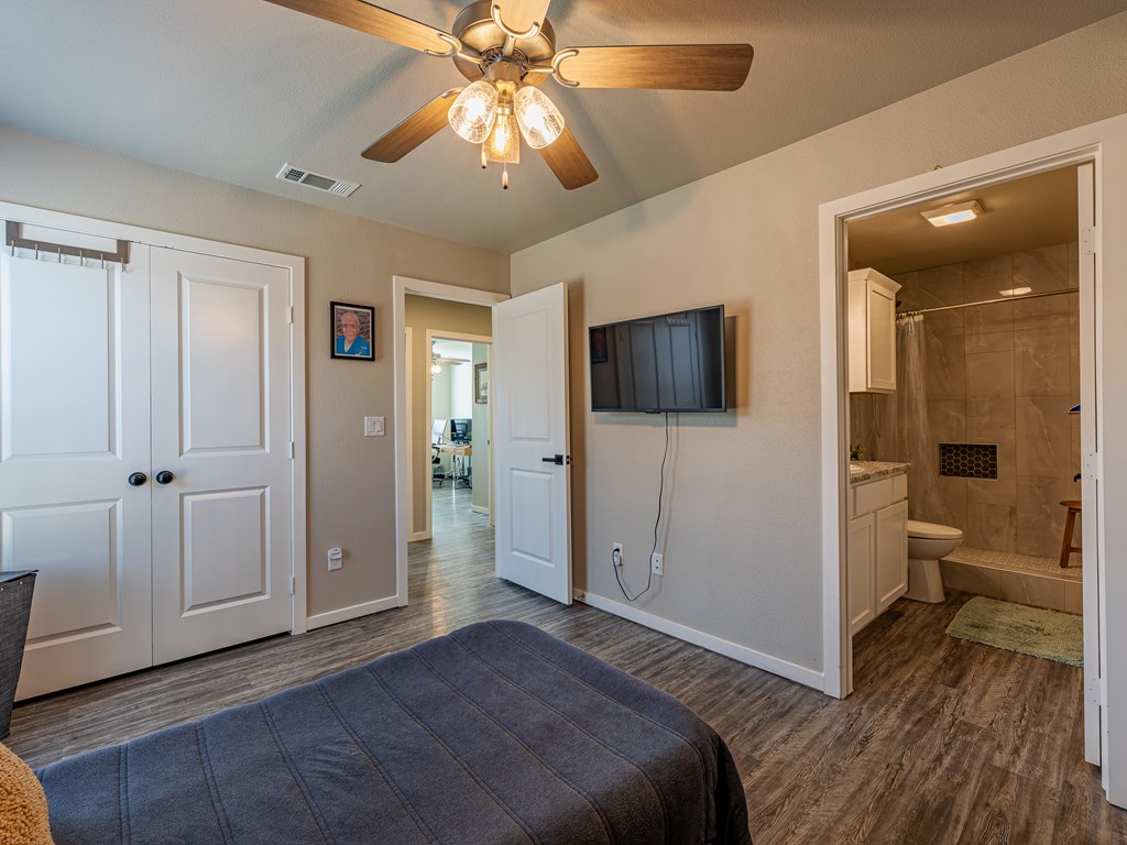 6909 Lady Bird Ln, Midland, Texas image 48