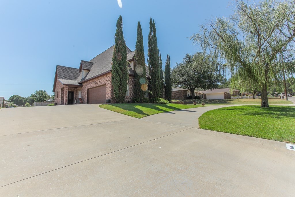 2901 Stonehaven Dr, Big Spring, Texas image 3