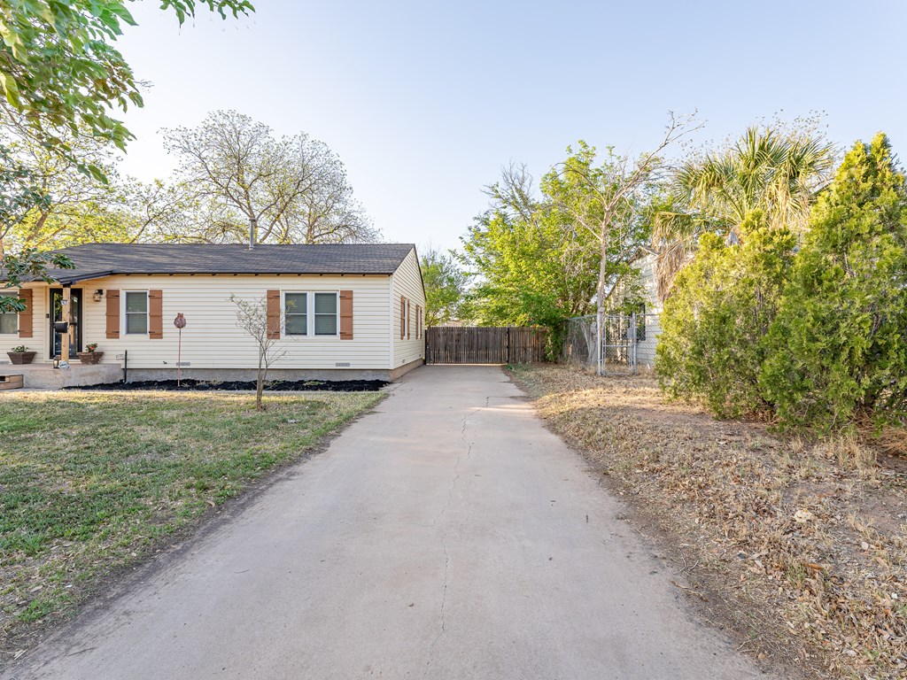 1206 W Tennessee Ave, Midland, Texas image 4
