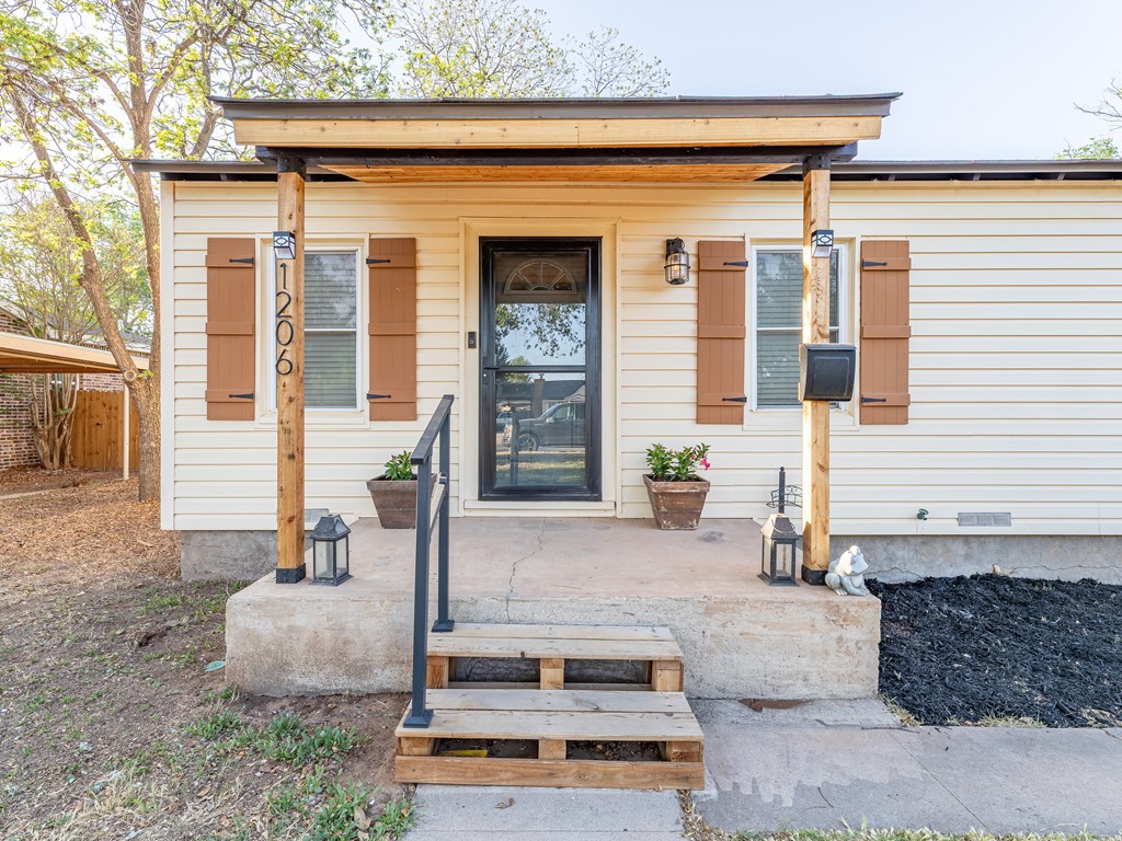 1206 W Tennessee Ave, Midland, Texas image 5