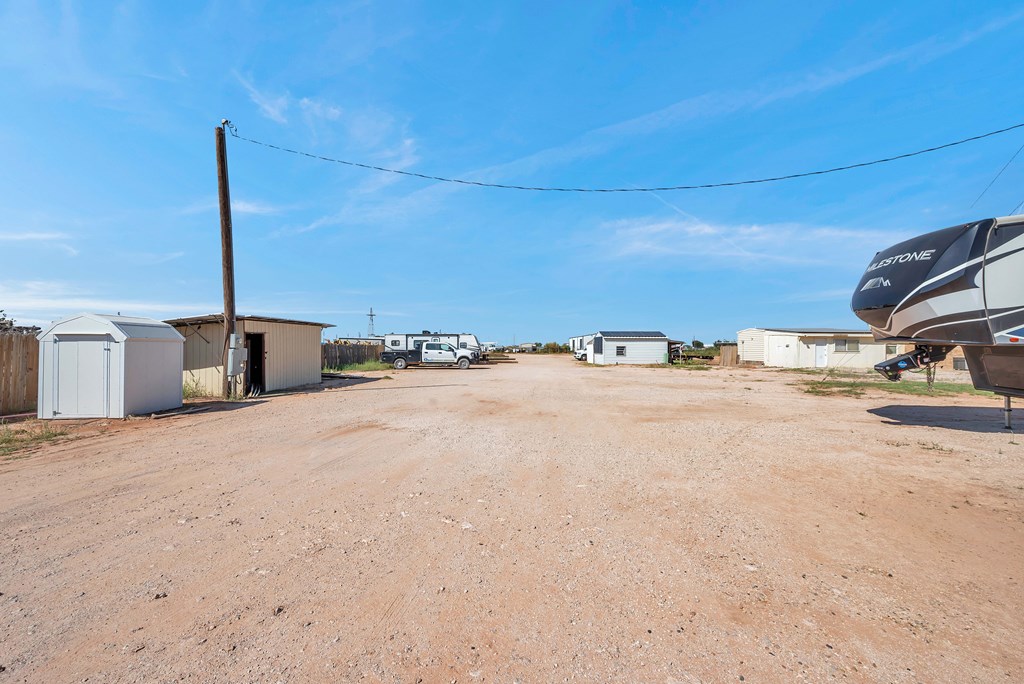 65 SE 1500, Andrews, Texas image 5