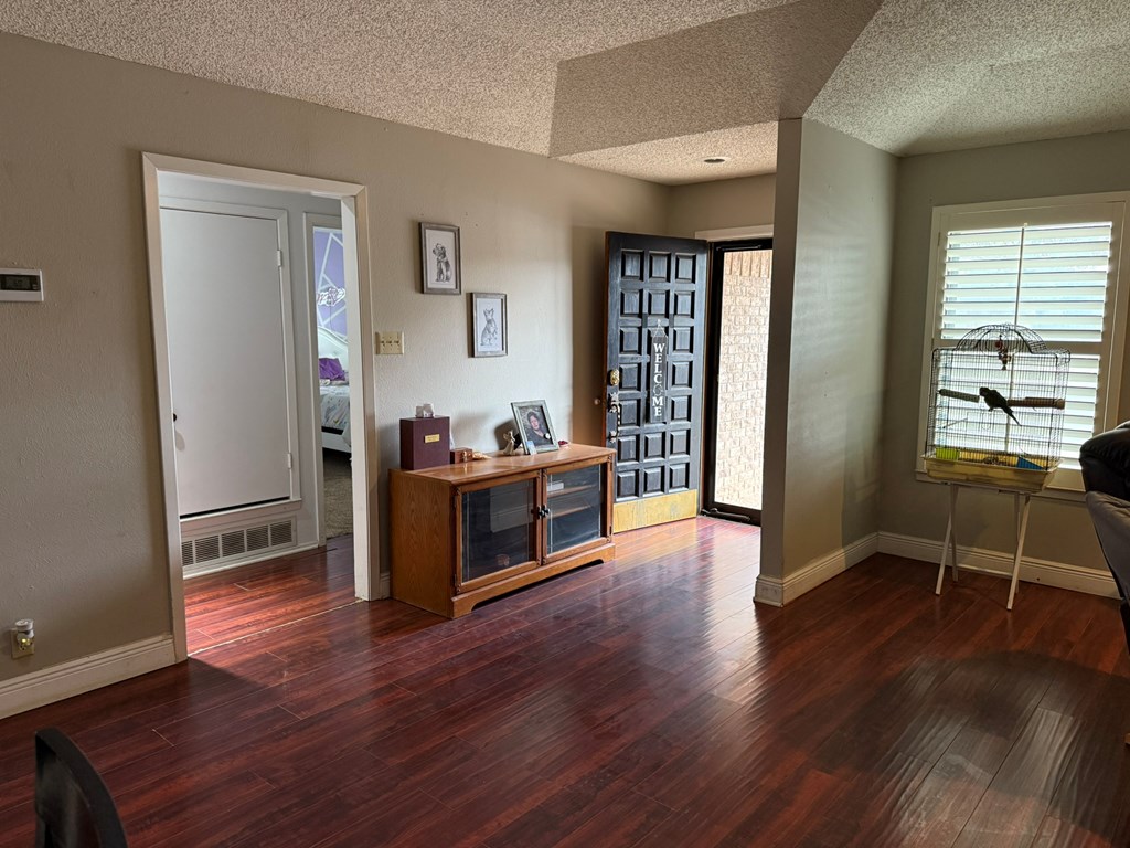 2504 Bellechasse Court, Midland, Texas image 6