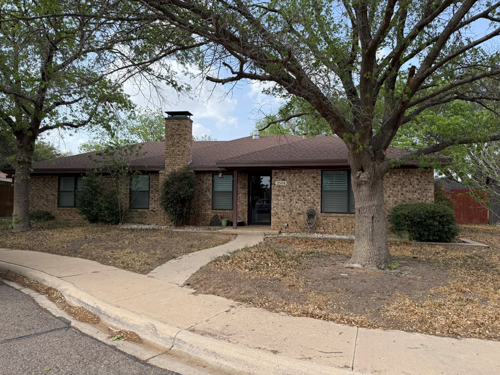 2504 Bellechasse Court, Midland, Texas image 2