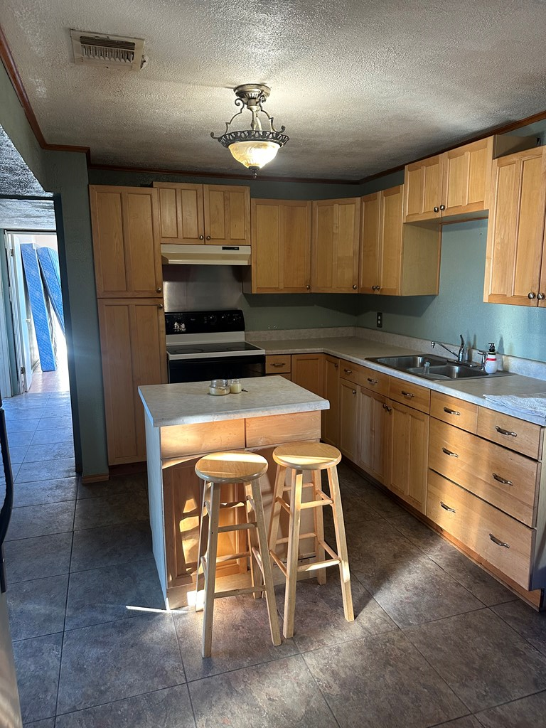 213 Moore Rd, Big Spring, Texas image 3