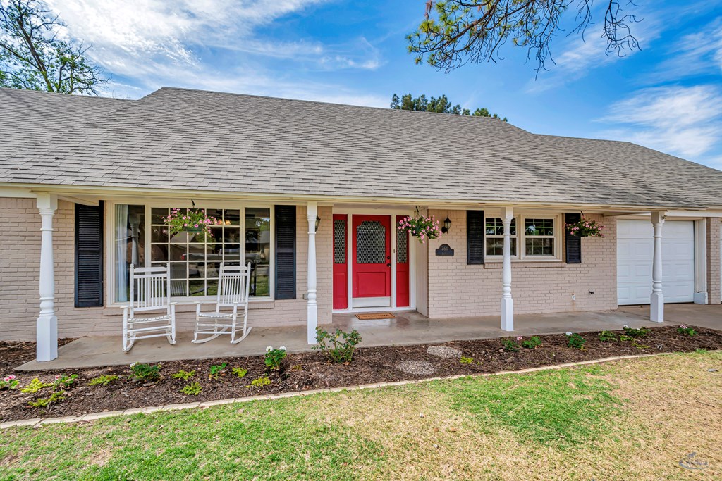 2611 Fannin Ave, Midland, Texas image 3
