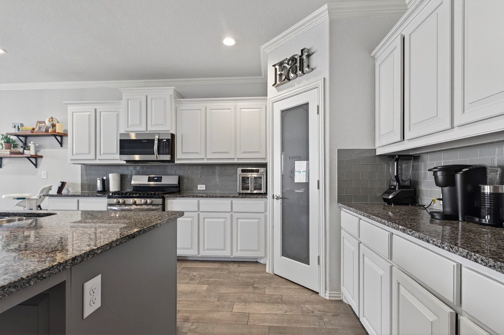 1307 Pavilion Pkwy, Midland, Texas image 38