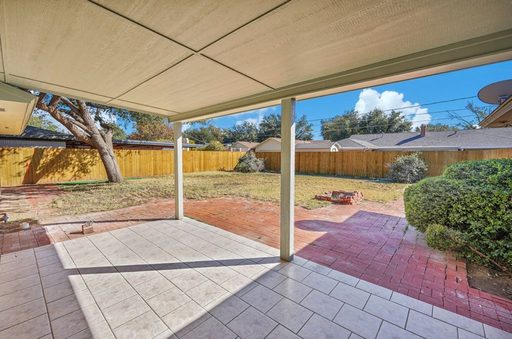 2 Auburn Court, Midland, Texas image 14