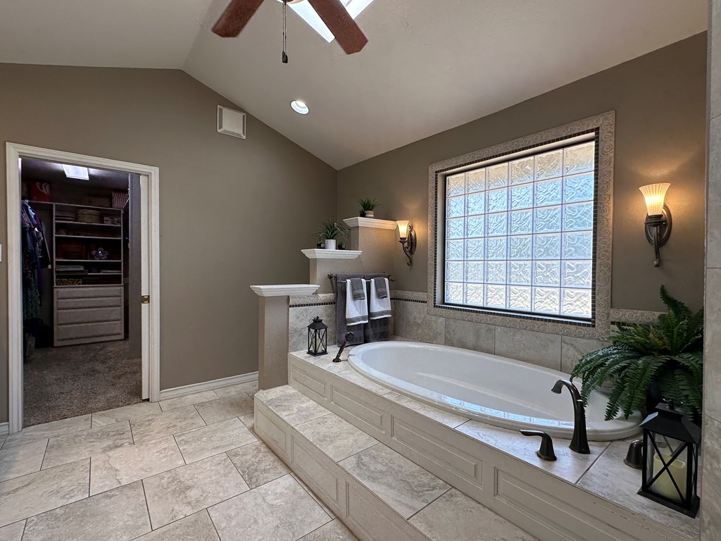 3320 Lancewood Ln, Odessa, Texas image 28
