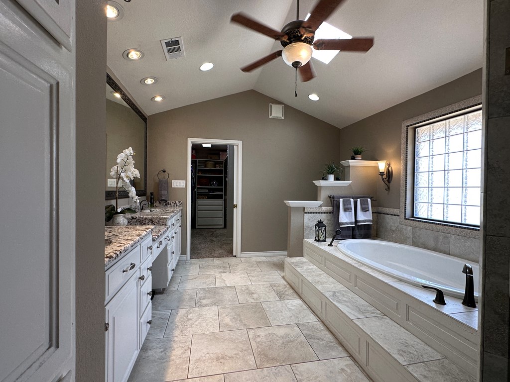 3320 Lancewood Ln, Odessa, Texas image 27