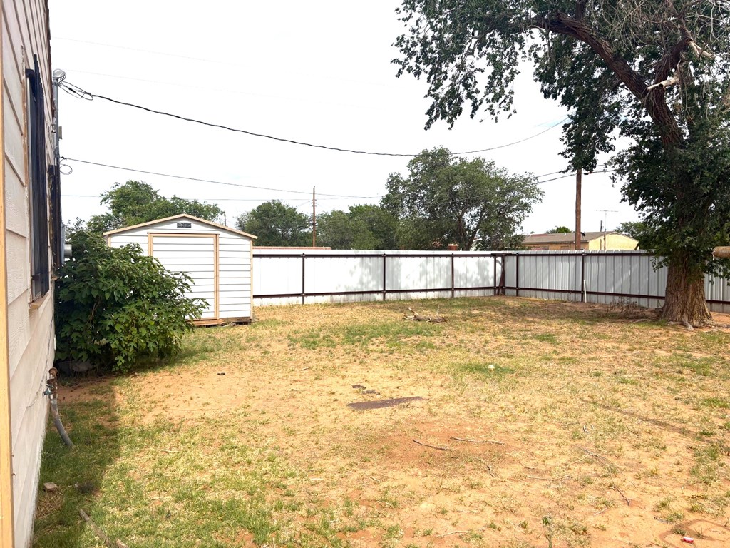 1122 E Cowden Ave, Midland, Texas image 11