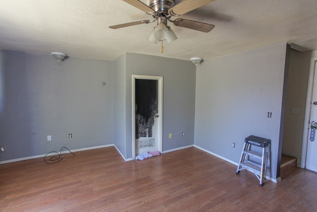 1004 E 15th St, Big Spring, Texas image 32