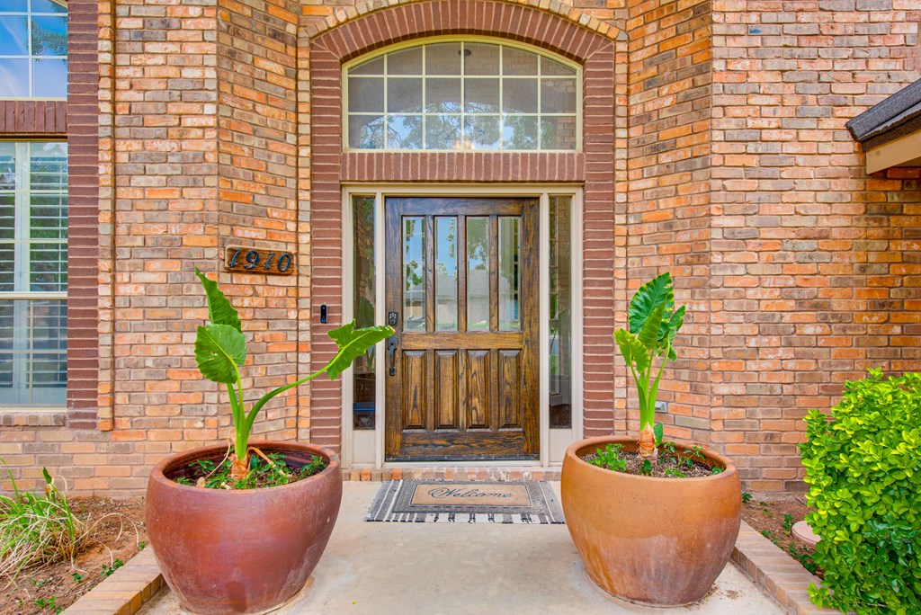 1910 Centerview, Midland, Texas image 4