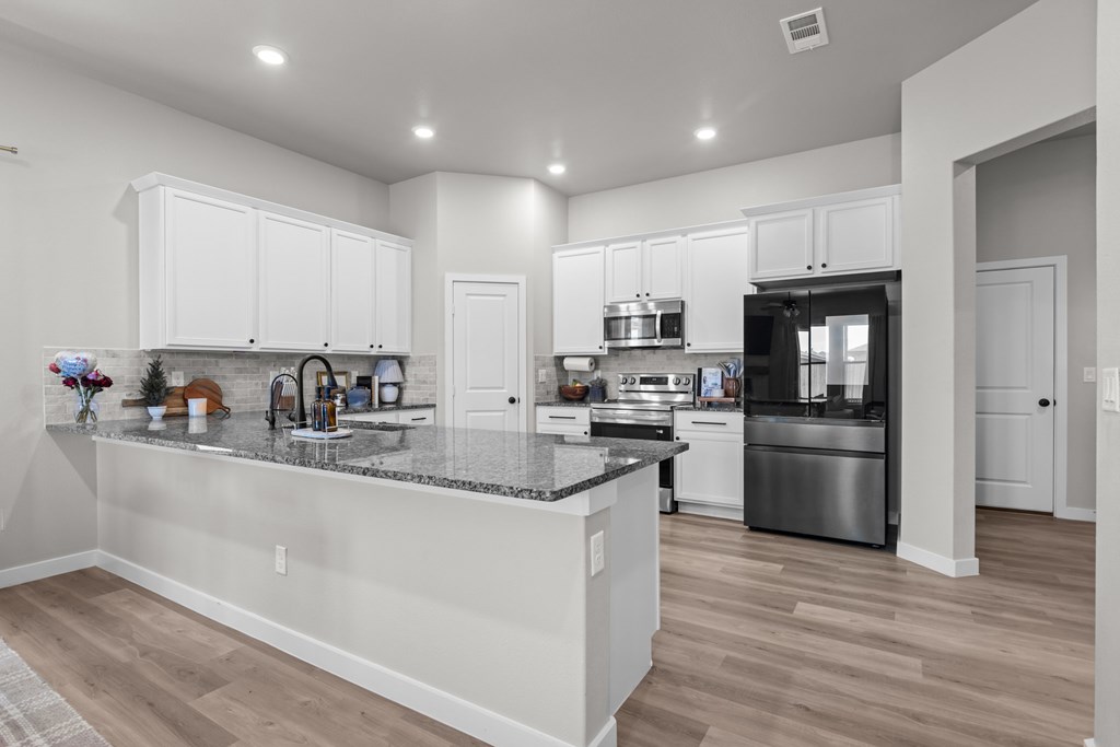 2906 Yellowstone Ct, Midland, Texas image 12