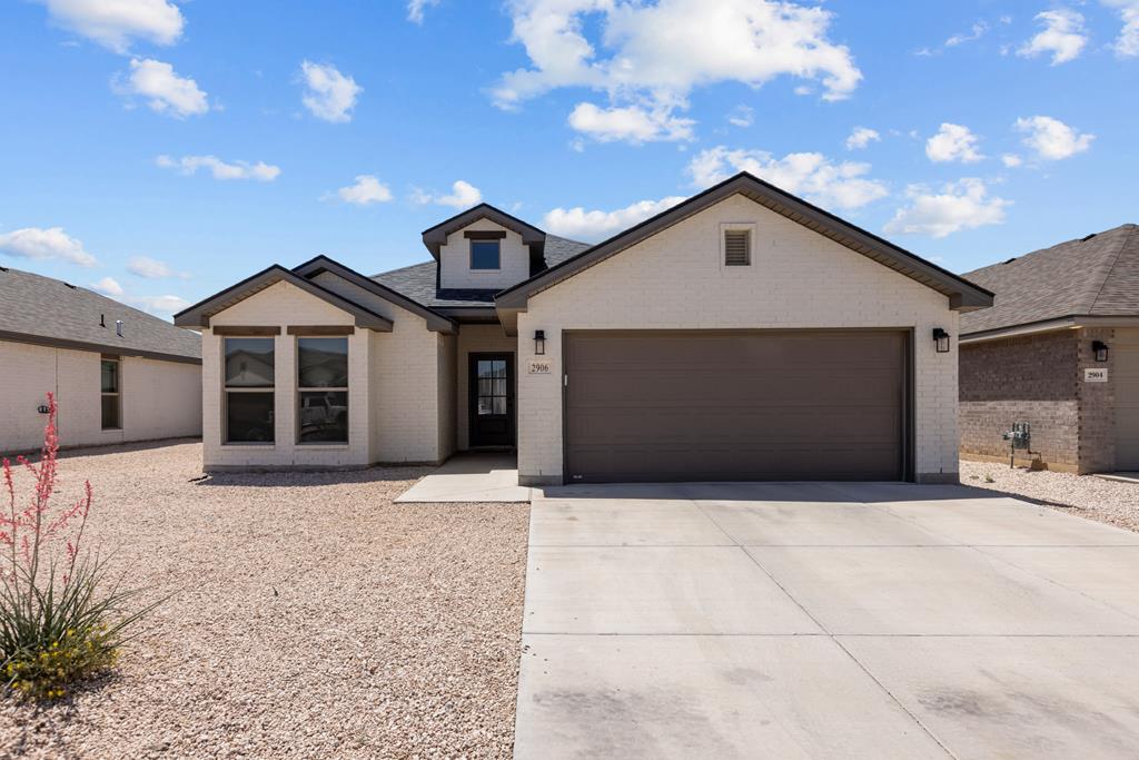 2906 Yellowstone Ct, Midland, Texas image 1