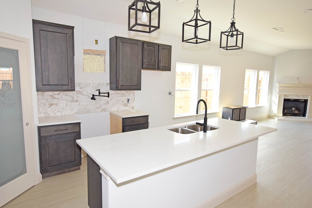 8639 Fortuna Crt Ct, Odessa, Texas image 15