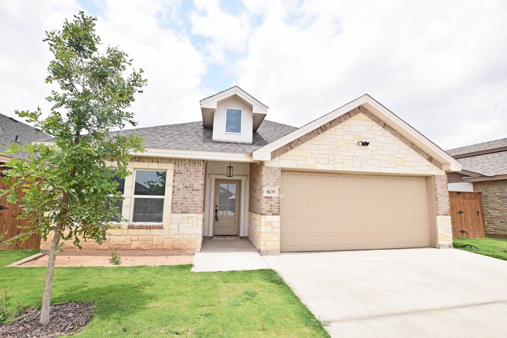 8639 Fortuna Crt Ct, Odessa, Texas image 3