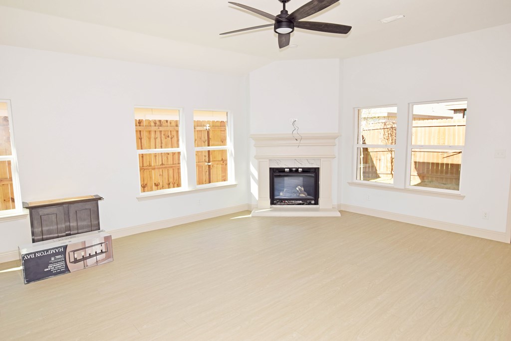 8639 Fortuna Crt Ct, Odessa, Texas image 8