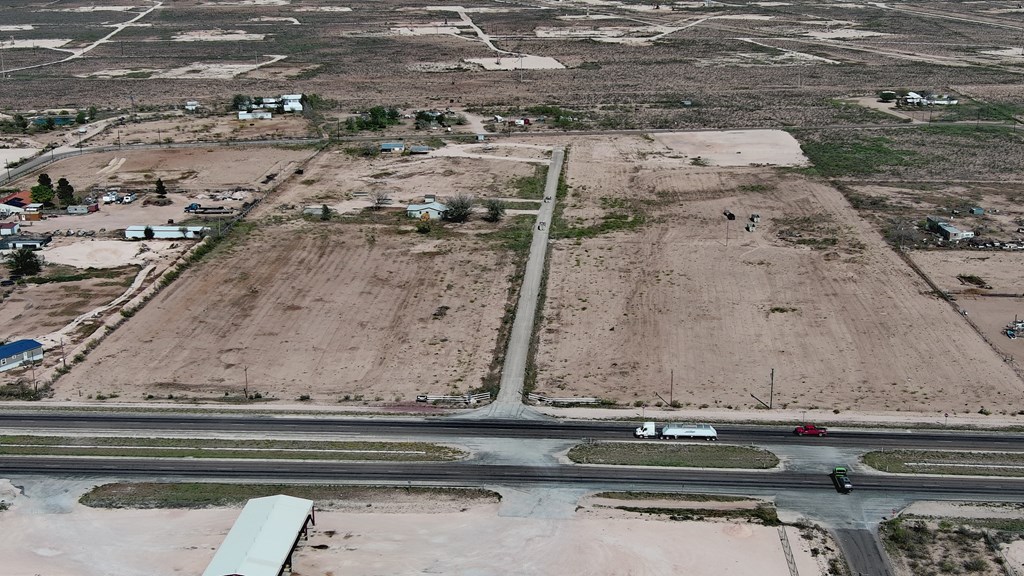 0000 Bass St, Crane, Texas image 6