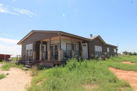 Mobile Home For Sale - 142 N Fm 1429<br/> Gaines County, Seminole, TX 79360