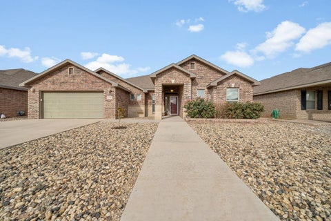 Homes For Sale - 6920 Cattleman Dr<br/> Midland County, Midland, TX 79705