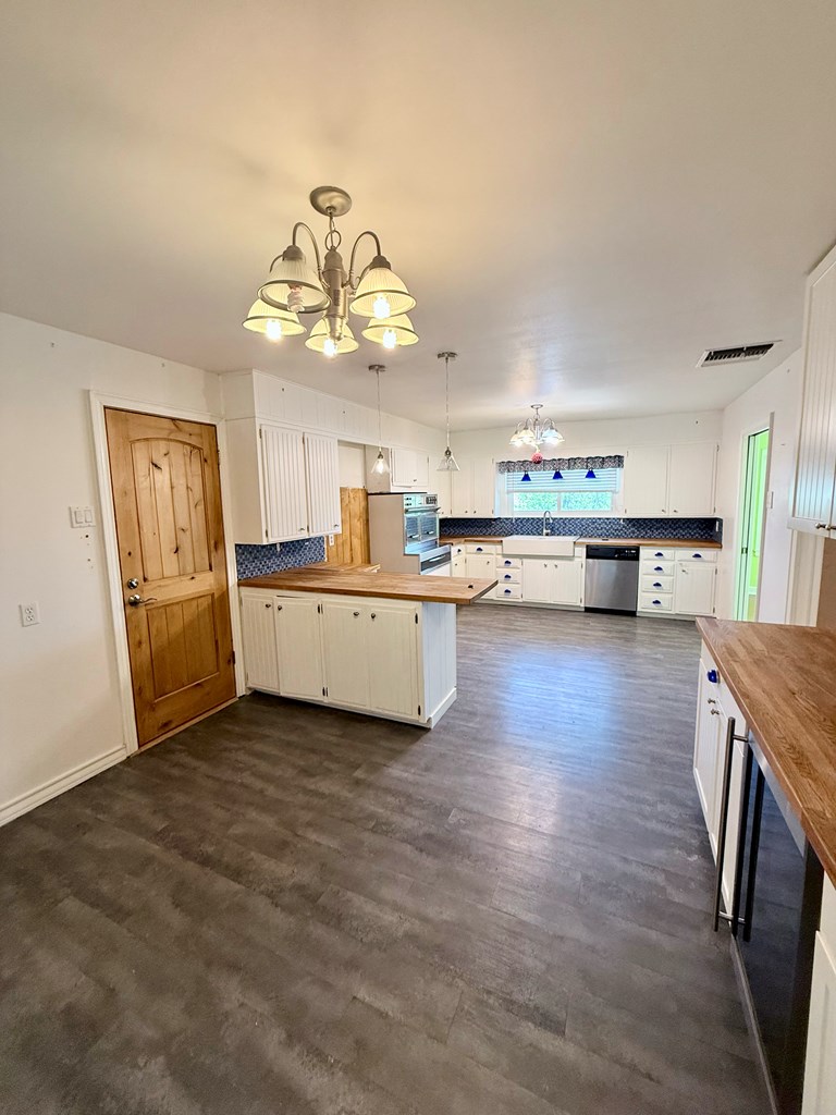 1708 37th St, Snyder, Texas image 18