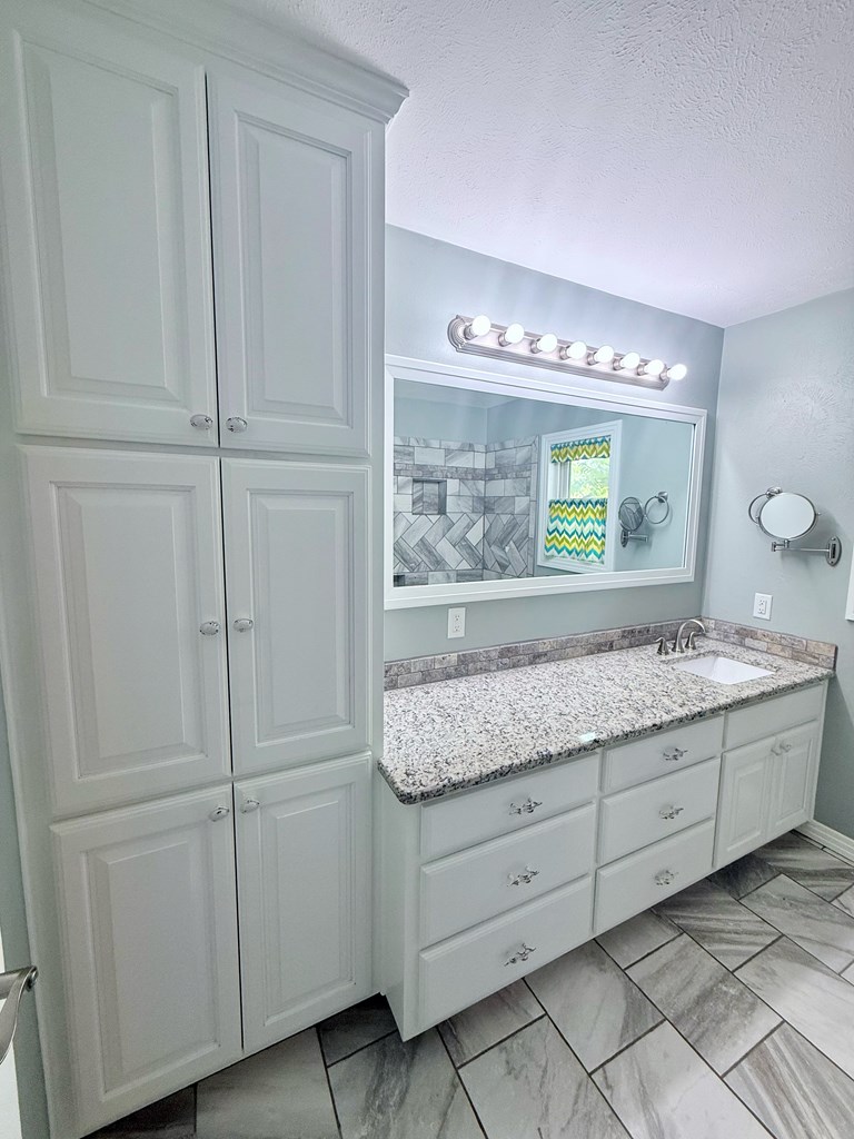 1708 37th St, Snyder, Texas image 24
