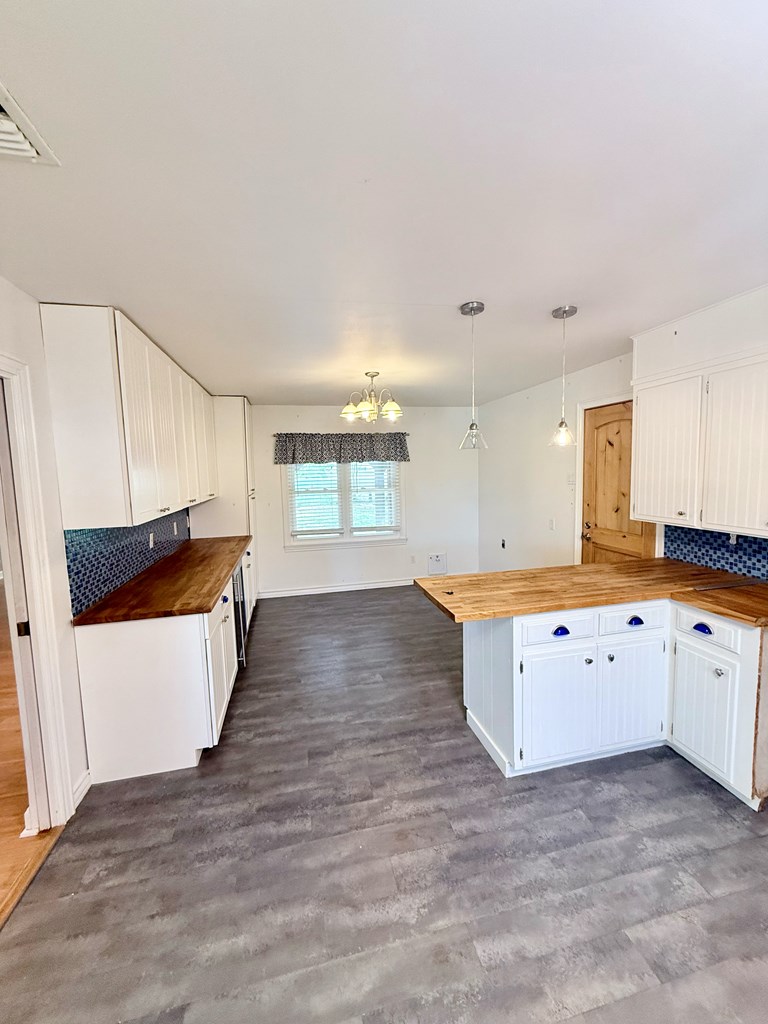 1708 37th St, Snyder, Texas image 20
