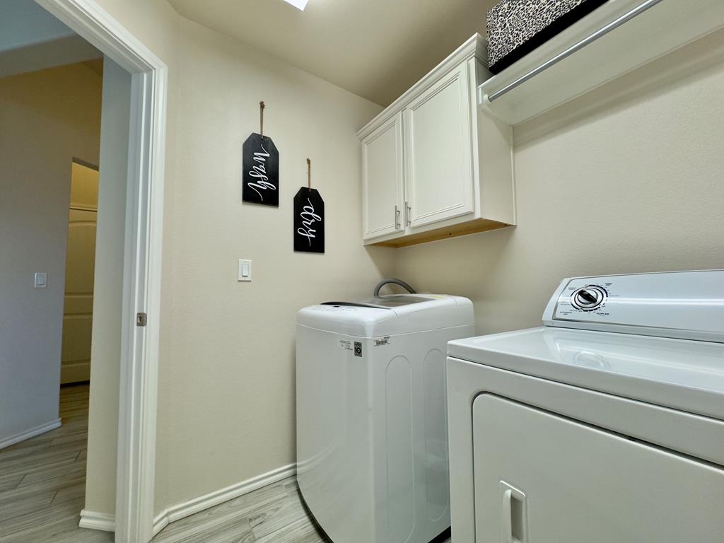 6906 Lone Star Lane, Midland, Texas image 29