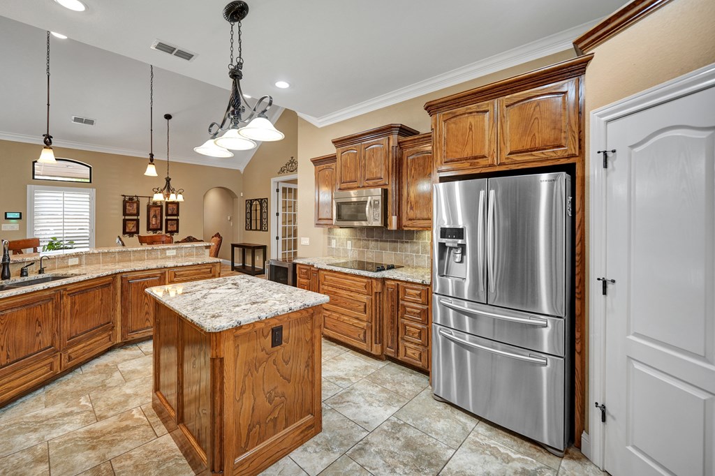 2012 Mosswood Dr, Midland, Texas image 14