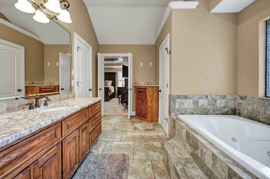2012 Mosswood Dr, Midland, Texas image 23