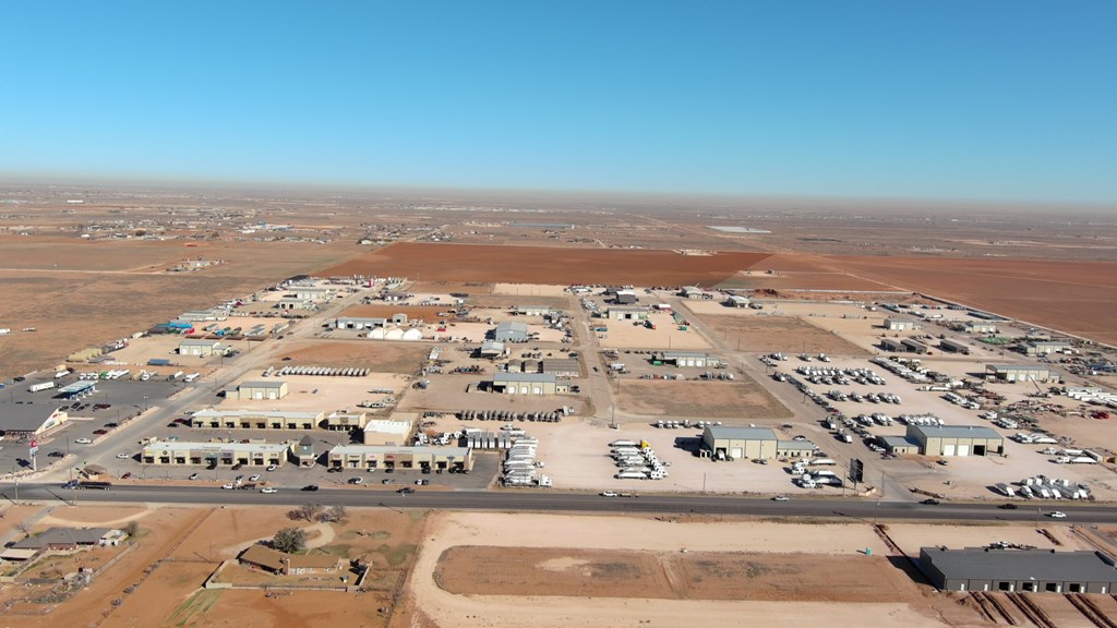 1609 S County Rd 1102, Midland, Texas image 7