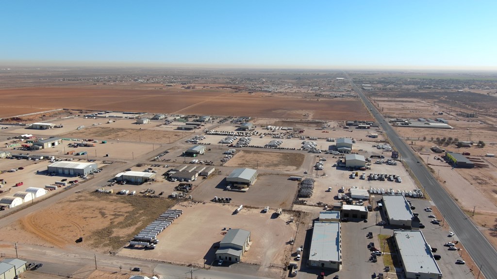 1609 S County Rd 1102, Midland, Texas image 5