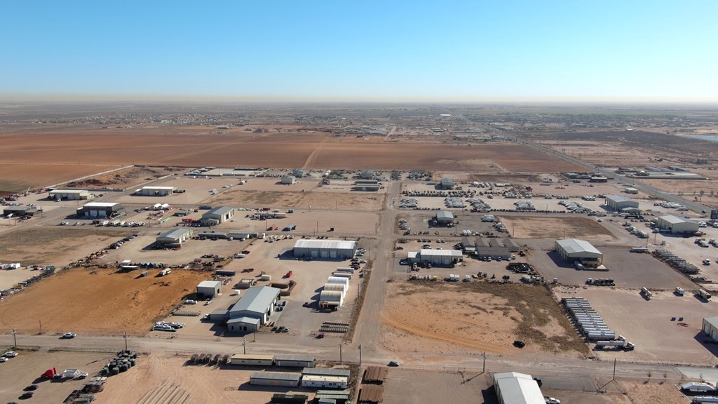 1609 S County Rd 1102, Midland, Texas image 4