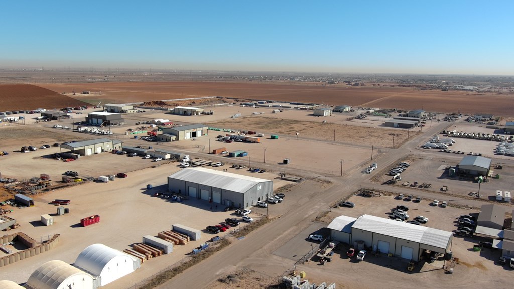 1609 S County Rd 1102, Midland, Texas image 2